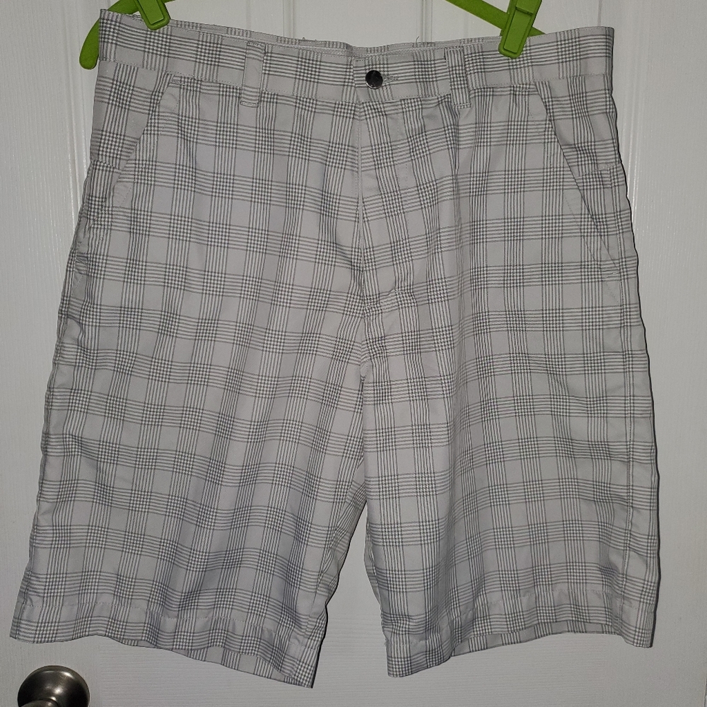 *SOLD*Callaway golf shorts